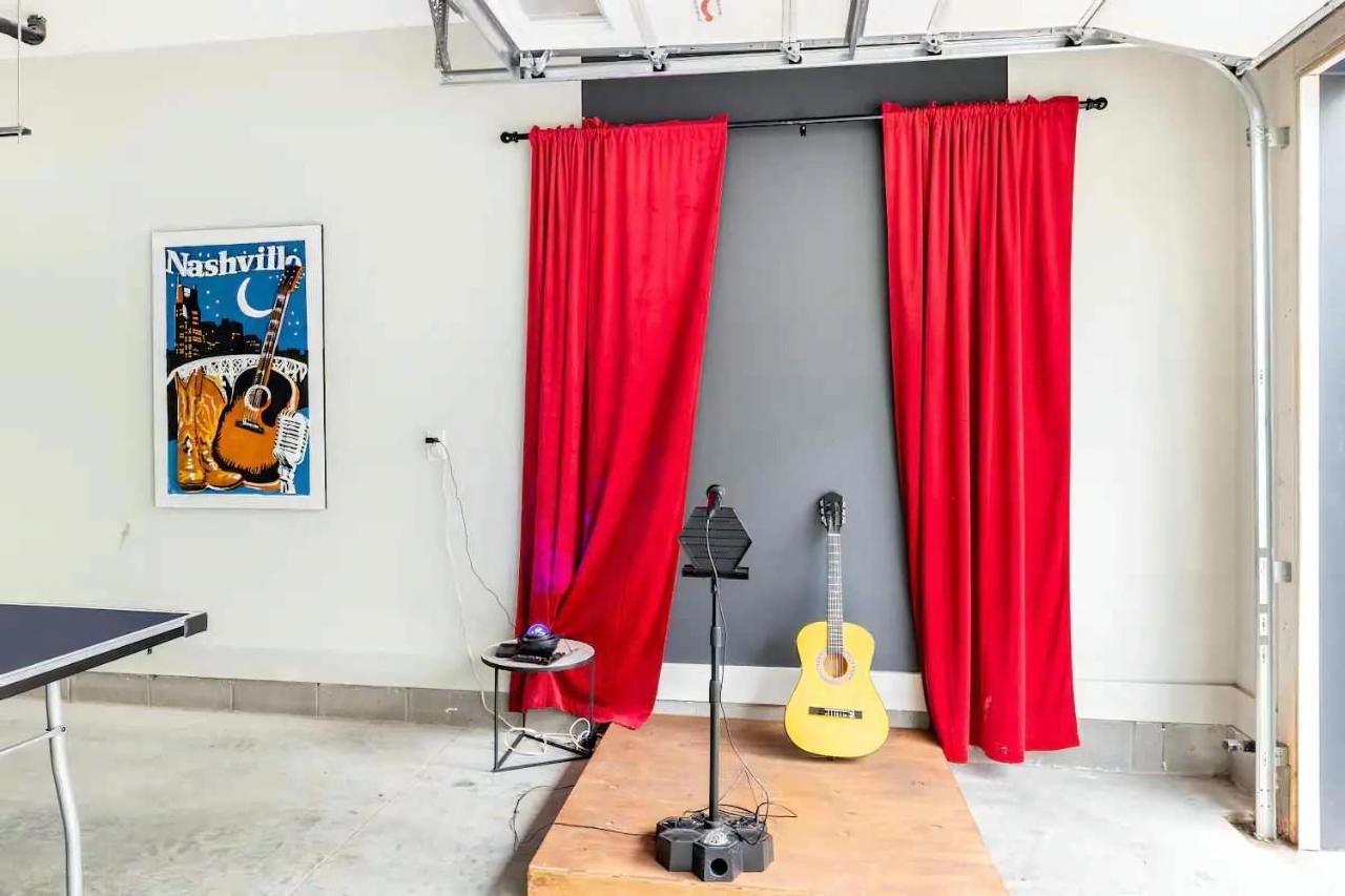 Rooftop Skyline View - Karaoke Stage - 4 Bedroom Nashville Exterior photo