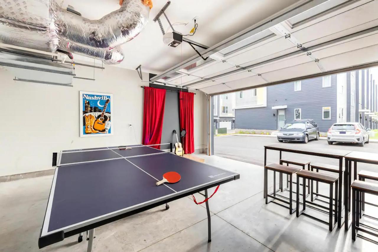 Rooftop Skyline View - Karaoke Stage - 4 Bedroom Nashville Exterior photo